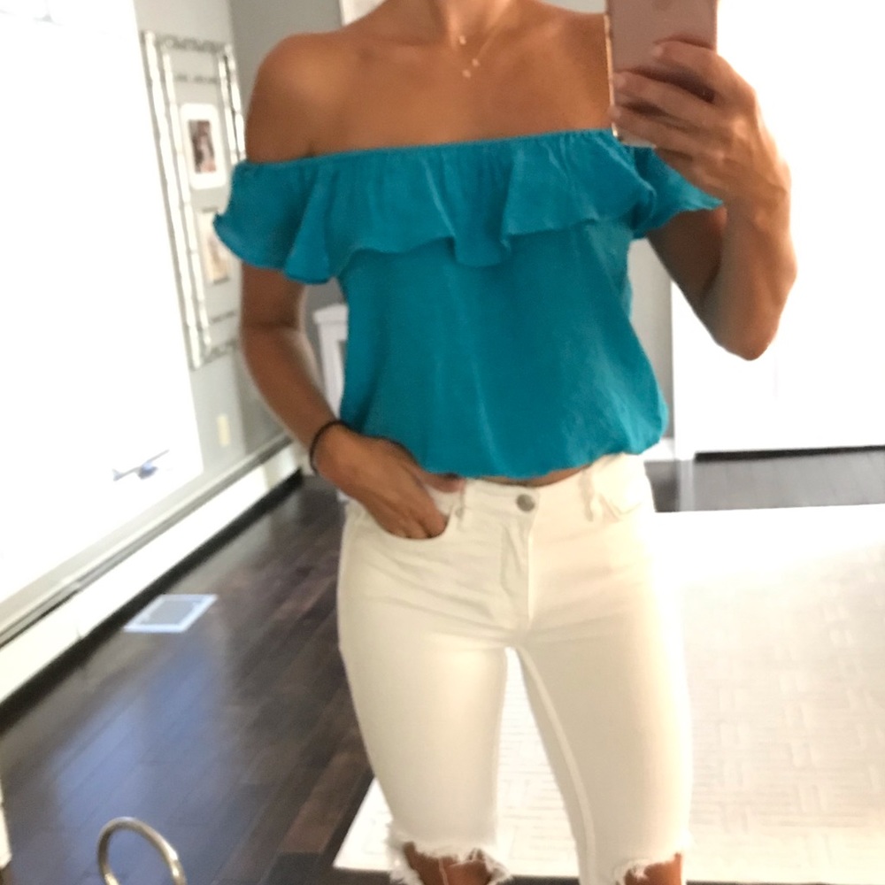 Paper Tee green off the shoulder shirt medium